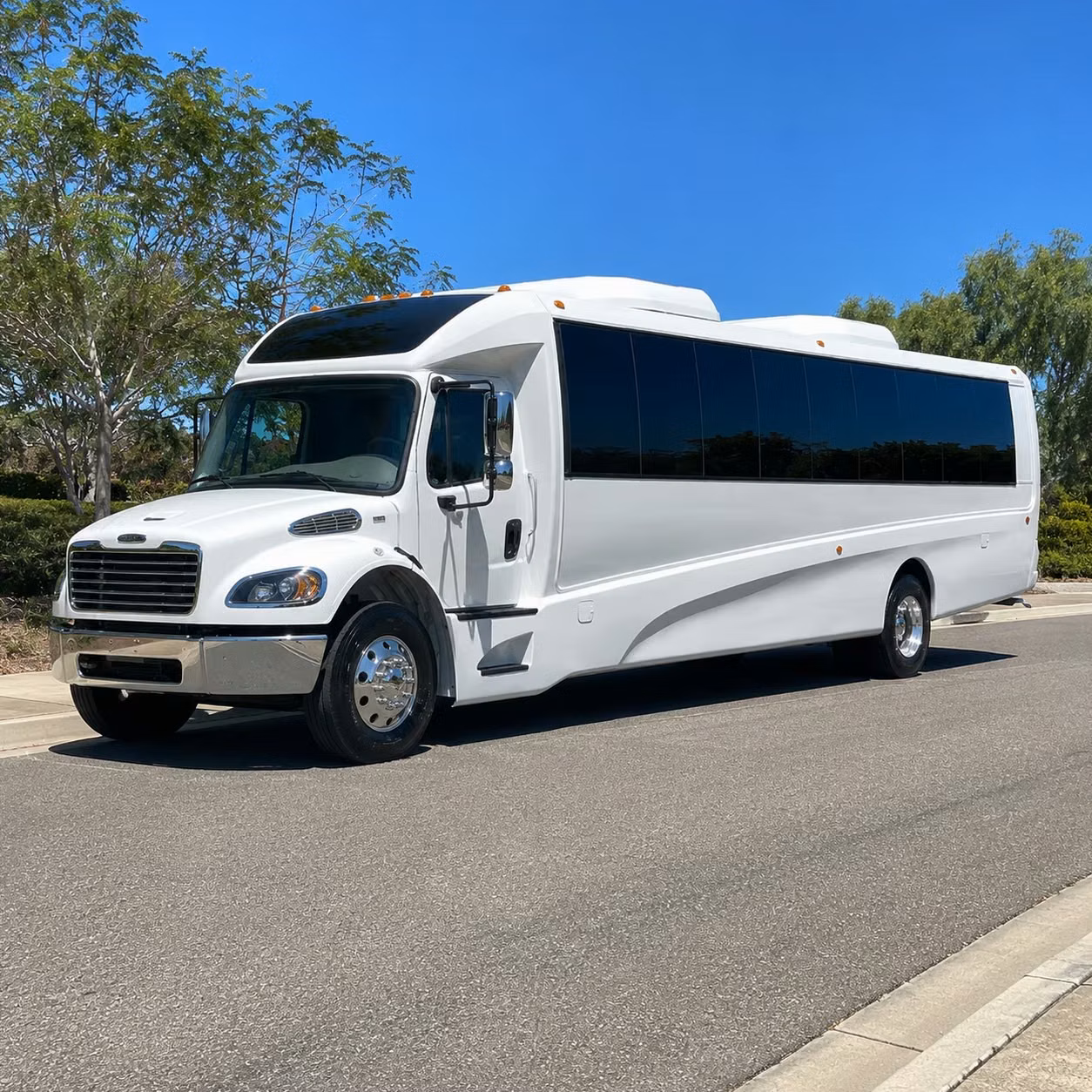 35 passenger minibus