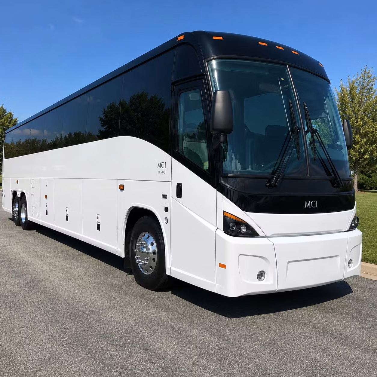 group hotel shuttles between lit and little rock hotels