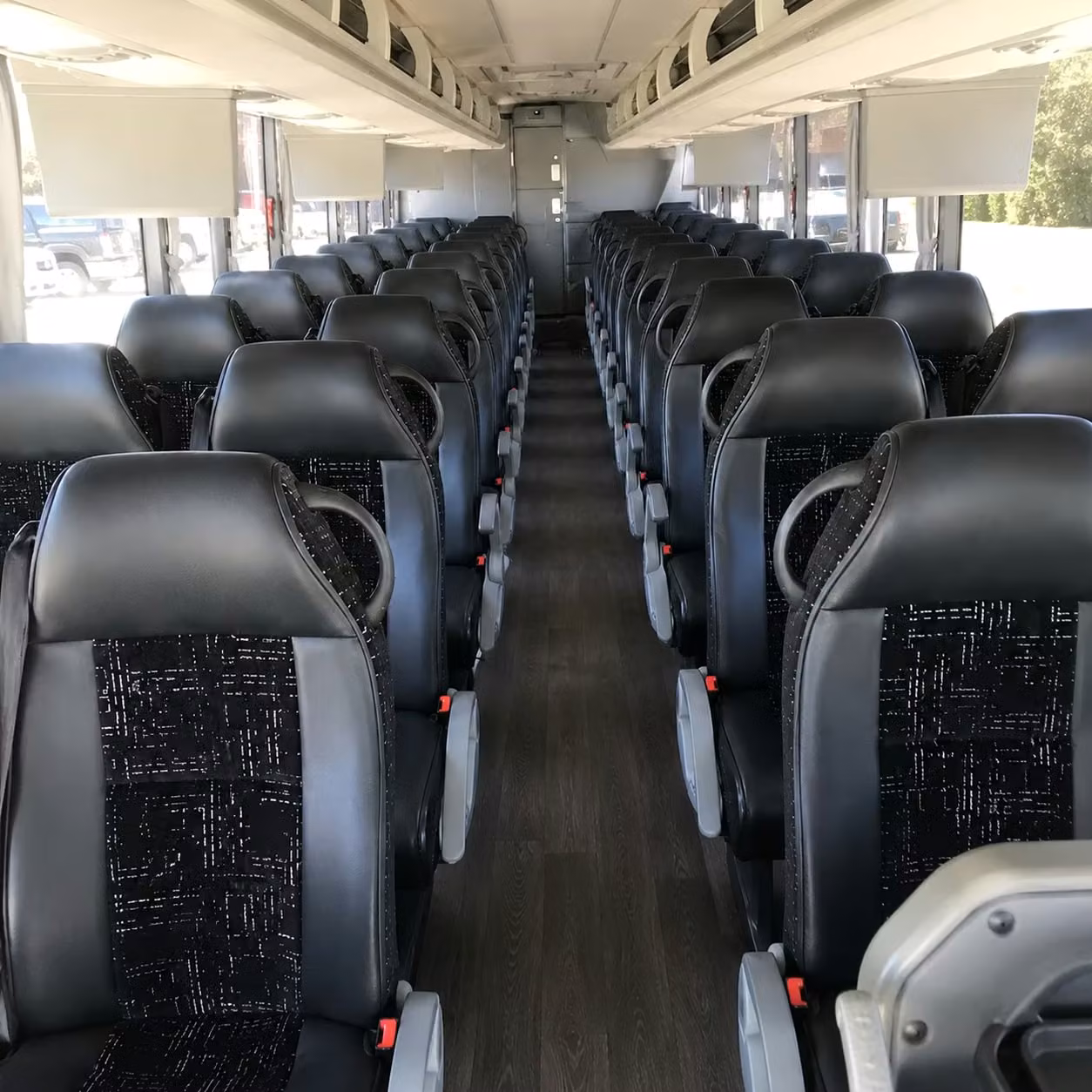little rock 56 passenger charter bus rental